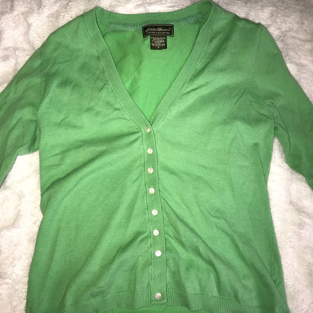 Vneck green button up sweater/ cardigan